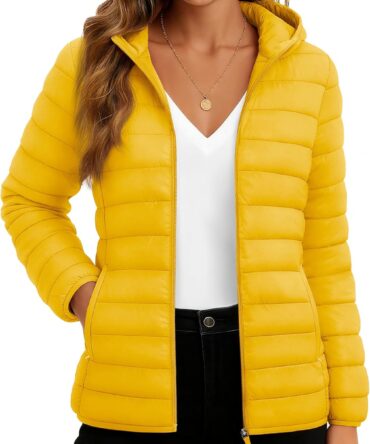 Women's Lightweight Puffer Jacket with Hood Pockets Quilted Padded Full-zip Water-Resistant Winter Coat